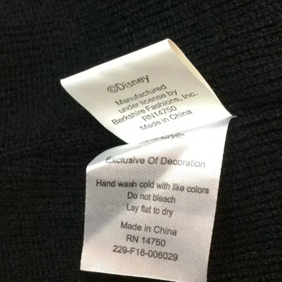 Disney Minnie Mouse Pink & Black Knitted Cap - Picture 6 of 6